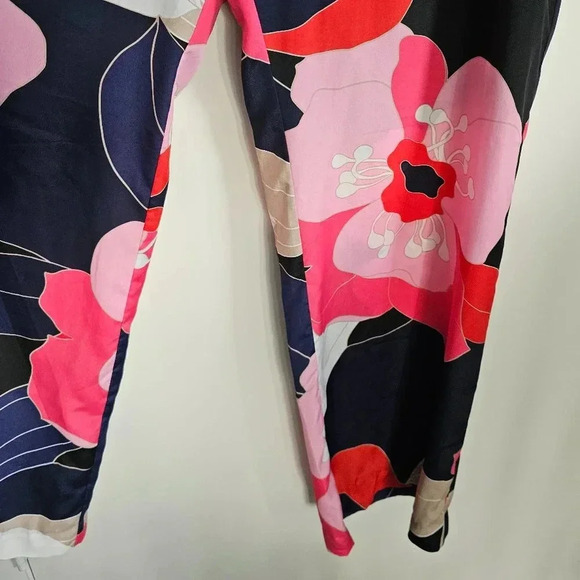 Trina Turk Women's Blue/Pink Flounce-Hem Floral V-Neck Jumpsuit 10 - Picture 6 of 8